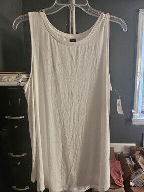 Old Navy Cream Ribbed Sleeveless Tank Top